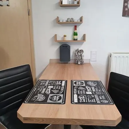 Fuchsbau Haasow * Haasow (Neuhausen/Spree)