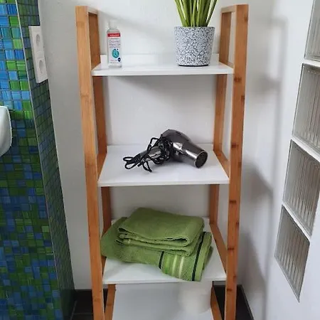 Fuchsbau Haasow * Haasow (Neuhausen/Spree)